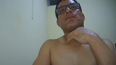 Snapshot of simpatico977 chatting on 11-18-25, 05:01 Denis online show from 11-18-25, 05:01