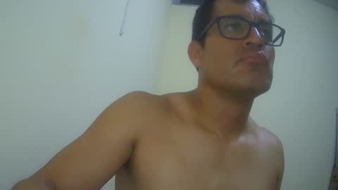 Snapshot of simpatico977 chatting on 02-07-26, 04:05 Denis online show from 02-07-26, 04:05