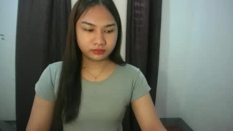 Snapshot of simply_francine chatting on 06-11-26, 01:16 simply francine online show from 06-11-26, 01:16