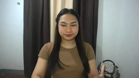 Snapshot of simply_francine chatting on 07-17-26, 02:34 simply francine online show from 07-17-26, 02:34