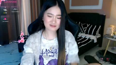 Snapshot of simplykhate chatting on 05-05-26, 02:41 Adrianna Fowler online show from 05-05-26, 02:41