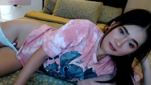 Adrianna Fowler online show from 07-17-26, 02:18
