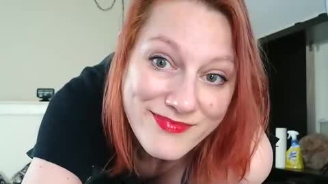 Sinnamon online show from 12-16-24, 03:11