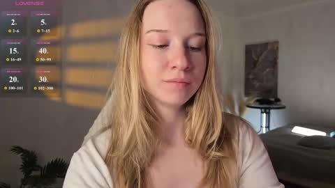 Snapshot of sinner_eve chatting on 06-10-26, 03:18 Aurora online show from 06-10-26, 03:18