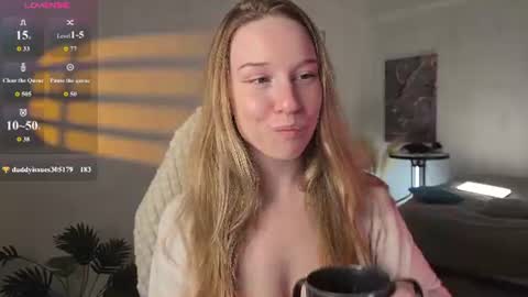 Snapshot of sinner_eve chatting on 06-13-26, 03:26 Aurora online show from 06-13-26, 03:26