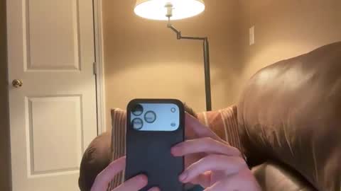 Snapshot of sinsofanerstwhileteacher chatting on 03-21-26, 05:12 sinsofanerstwhileteacher online show from 03-21-26, 05:12