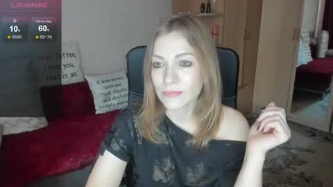 Snapshot of sirenasilk chatting on 07-03-26, 09:37 sirenasilk online show from 07-03-26, 09:37