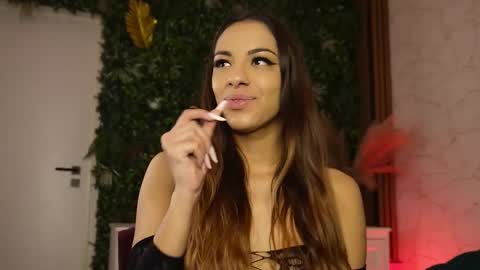 Dee online show from 01-13-26, 08:47