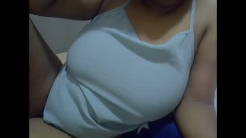 Snapshot of sisibrown97 chatting on 03-13-26, 04:24 brown online show from 03-13-26, 04:24