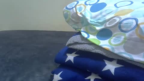 Snapshot of sisibrown97 chatting on 04-15-26, 09:27 brown online show from 04-15-26, 09:27