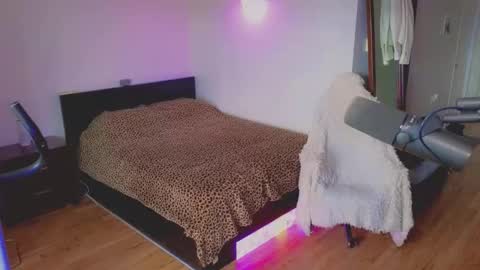 Ashleigh Mak online show from 03-16-26, 05:28