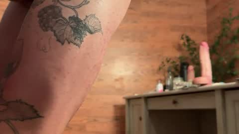 SissyMiles online show from 06-13-26, 05:05