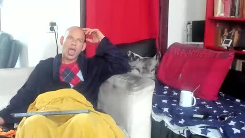 Petra online show from 10-19-25, 01:23