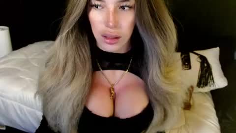 Cassie online show from 07-01-26, 01:18