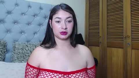 Snapshot of skarlett_36 chatting on 05-04-26, 02:46 skarlett_36 online show from 05-04-26, 02:46