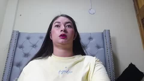 Snapshot of skarlett_36 chatting on 07-08-26, 02:21 skarlett_36 online show from 07-08-26, 02:21