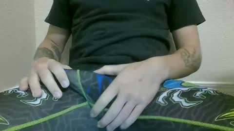 skaterboy036 online show from 10-07-25, 02:09