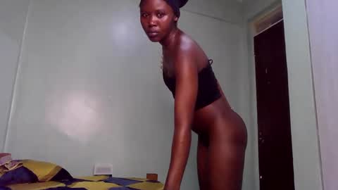 skinny_jass online show from 04-05-26, 02:25
