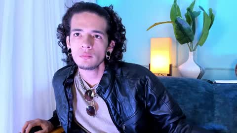 Mac online show from 03-30-26, 01:01