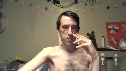 Snapshot of skinnybigcock2 chatting on 06-18-26, 03:29 SkinnyBigCock2 online show from 06-18-26, 03:29