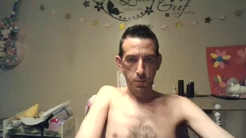 Snapshot of skinnybigcock2 chatting on 07-16-26, 03:34 SkinnyBigCock2 online show from 07-16-26, 03:34
