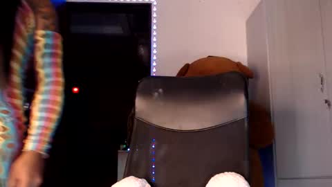 jesica online show from 04-05-26, 02:31