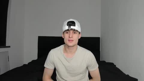 skinnyguywithbigd online show from 12-02-25, 01:55