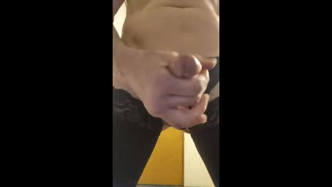 Snapshot of skinnykw chatting on 03-21-26, 02:31 skinnykw online show from 03-21-26, 02:31