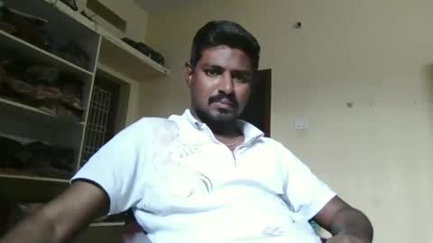 Snapshot of sklavepappu143 chatting on 02-03-26, 05:49 Indianslut1431 online show from 02-03-26, 05:49