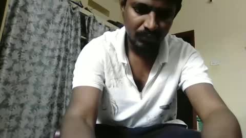 Snapshot of sklavepappu143 chatting on 02-10-26, 05:55 Indianslut1431 online show from 02-10-26, 05:55