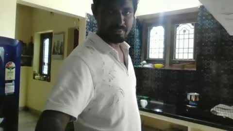 Snapshot of sklavepappu143 chatting on 03-17-26, 05:33 Indianslut1431 online show from 03-17-26, 05:33