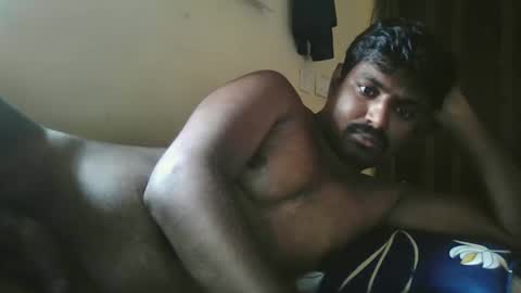 Snapshot of sklavepappu143 chatting on 04-06-26, 05:19 Indianslut1431 online show from 04-06-26, 05:19