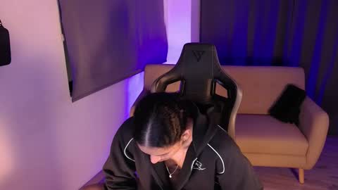 Liam Vokov online show from 03-06-26, 06:10