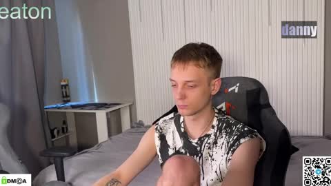 sky_hunter online show from 04-08-26, 02:28