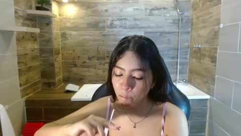 Snapshot of sky_winter chatting on 03-13-26, 03:40 S O F I online show from 03-13-26, 03:40