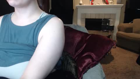 SKYLE   online show from 04-12-26, 08:25