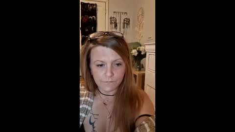 Snapshot of skyebb19502 chatting on 03-16-26, 04:29 skyebb19502 online show from 03-16-26, 04:29