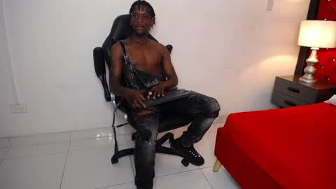 SKYLERBIGXXX online show from 09-24-25, 04:27