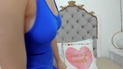 Snapshot of skylerwhite02 chatting on 06-22-26, 03:25 Skyler online show from 06-22-26, 03:25