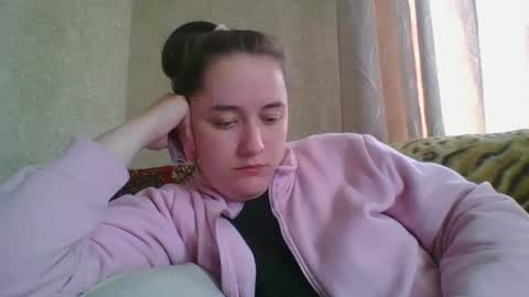 skyressie333 online show from 04-20-26, 06:27