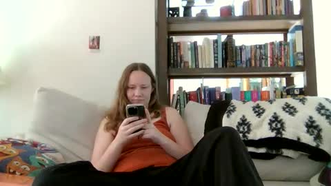 Sky Winters online show from 06-10-26, 02:38