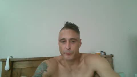 slave4live online show from 02-10-26, 12:15