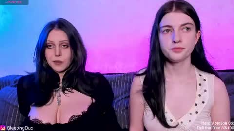 Hi We are Iva and Angela Nice to meet u 3 online show from 07-28-26, 08:23