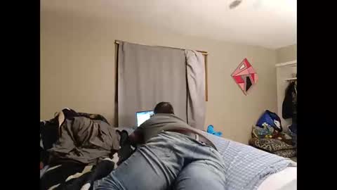 sleepwithyou online show from 01-22-25, 07:57