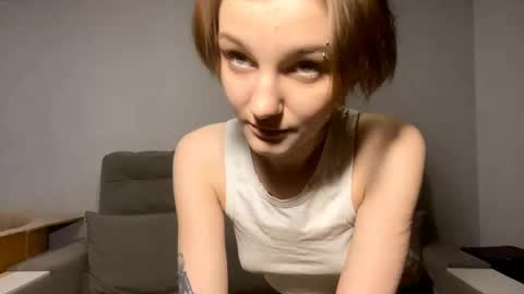 Snapshot of sleepysonya chatting on 04-13-26, 04:23 Sofia online show from 04-13-26, 04:23