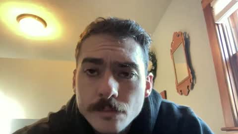 Snapshot of slickmass chatting on 11-17-25, 06:14 SlickMass online show from 11-17-25, 06:14