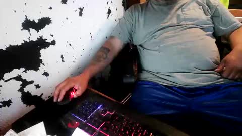 slickwill2391 online show from 06-09-26, 12:55
