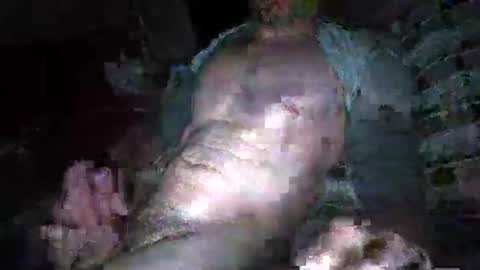 slideitin96 online show from 12-04-25, 06:12