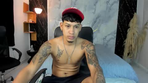 Snapshot of slim_master12 chatting on 04-28-26, 10:26 slim_master12 online show from 04-28-26, 10:26