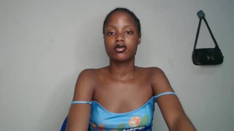 perry online show from 03-08-26, 06:01